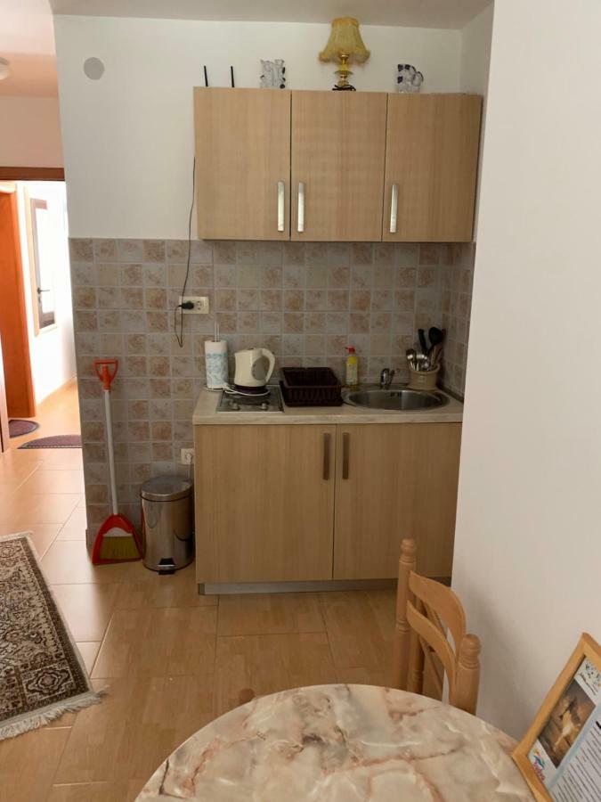 Apartments Zvicer - Milica 부드바 외부 사진